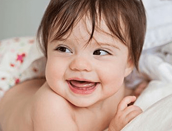 我，80后中国小伙，从小内向、老实，通过网络娶到了美国老婆