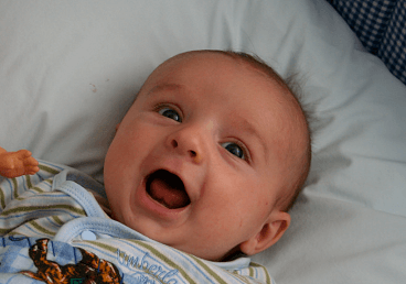 笑不活了！外国人的中文名 PK 中国人的英文名，任性